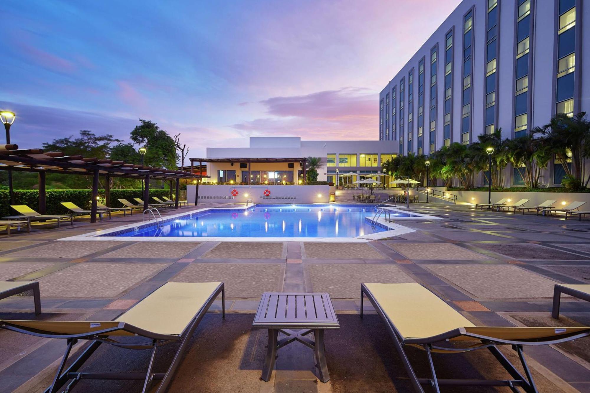 Hilton Doubletree By Hilton Managua Hotell Eksteriør bilde